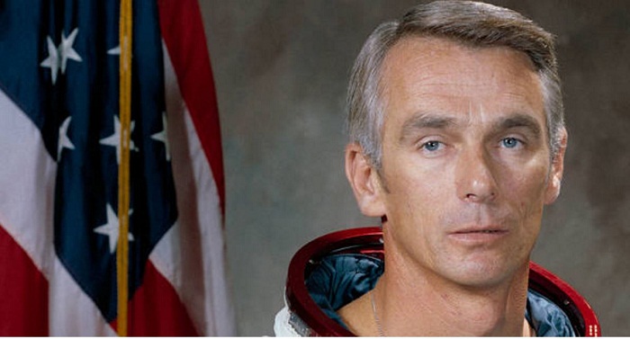 Gene Cernan, last man to walk on moon, dies at 82